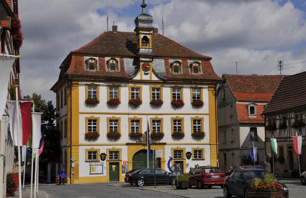  Das Röttinger Rathaus