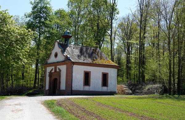  Kreuzweg-Kapelle